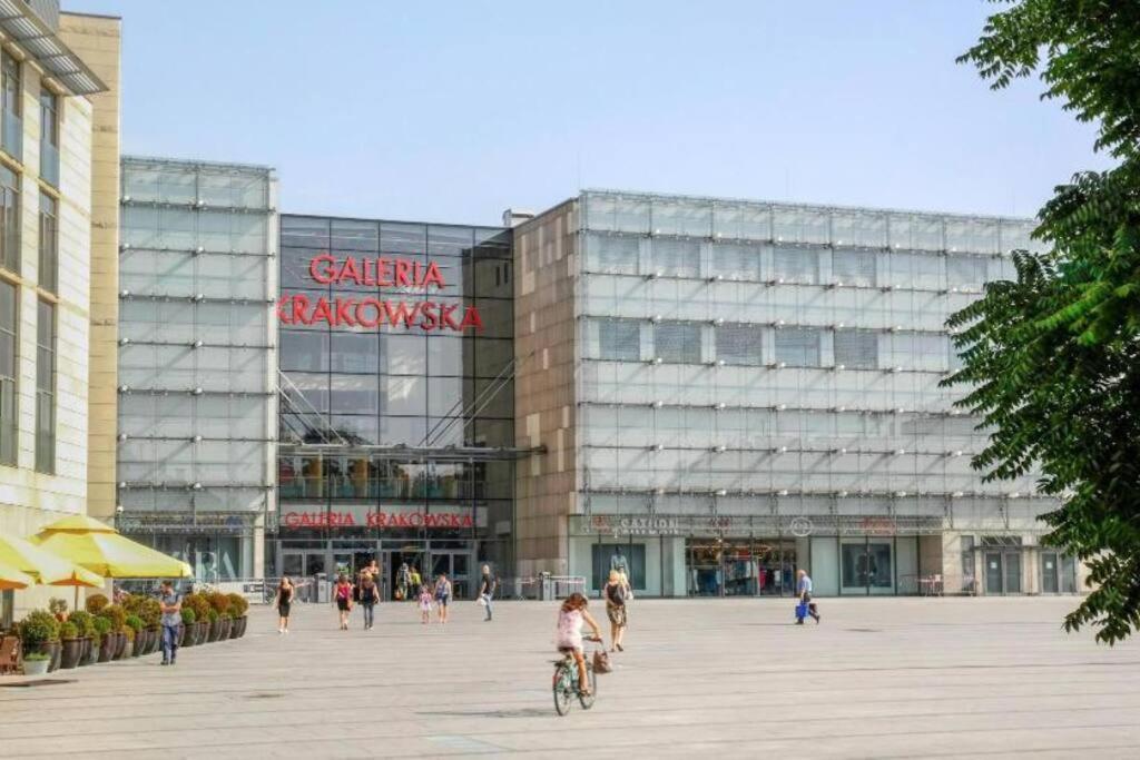 Apartament W Scislym Centrum Krakowa Z Parkingiem! Экстерьер фото
